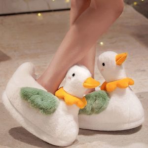 Lovely Flower Cartoon Duck Plush Slippers - Modakawa Modakawa